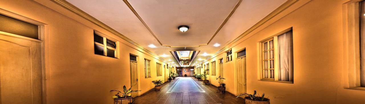 Hotel Monserrat Κοτσαμπάμπα Εξωτερικό φωτογραφία